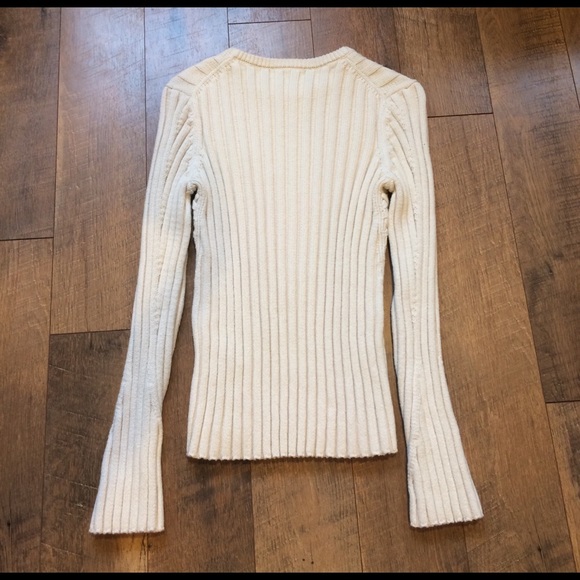 NWOT Banana Republic Cream Sweater - Picture 2 of 3